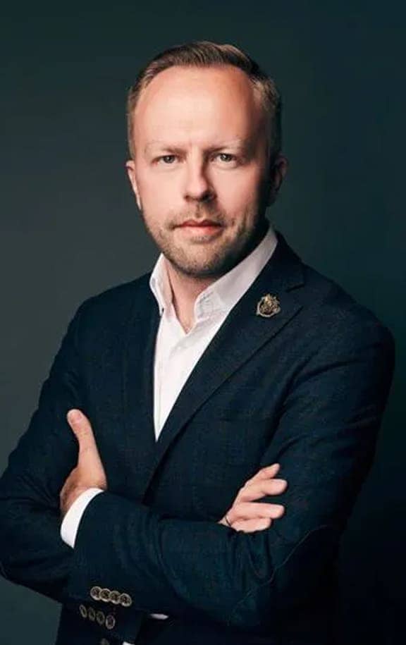 Евгений Богданов